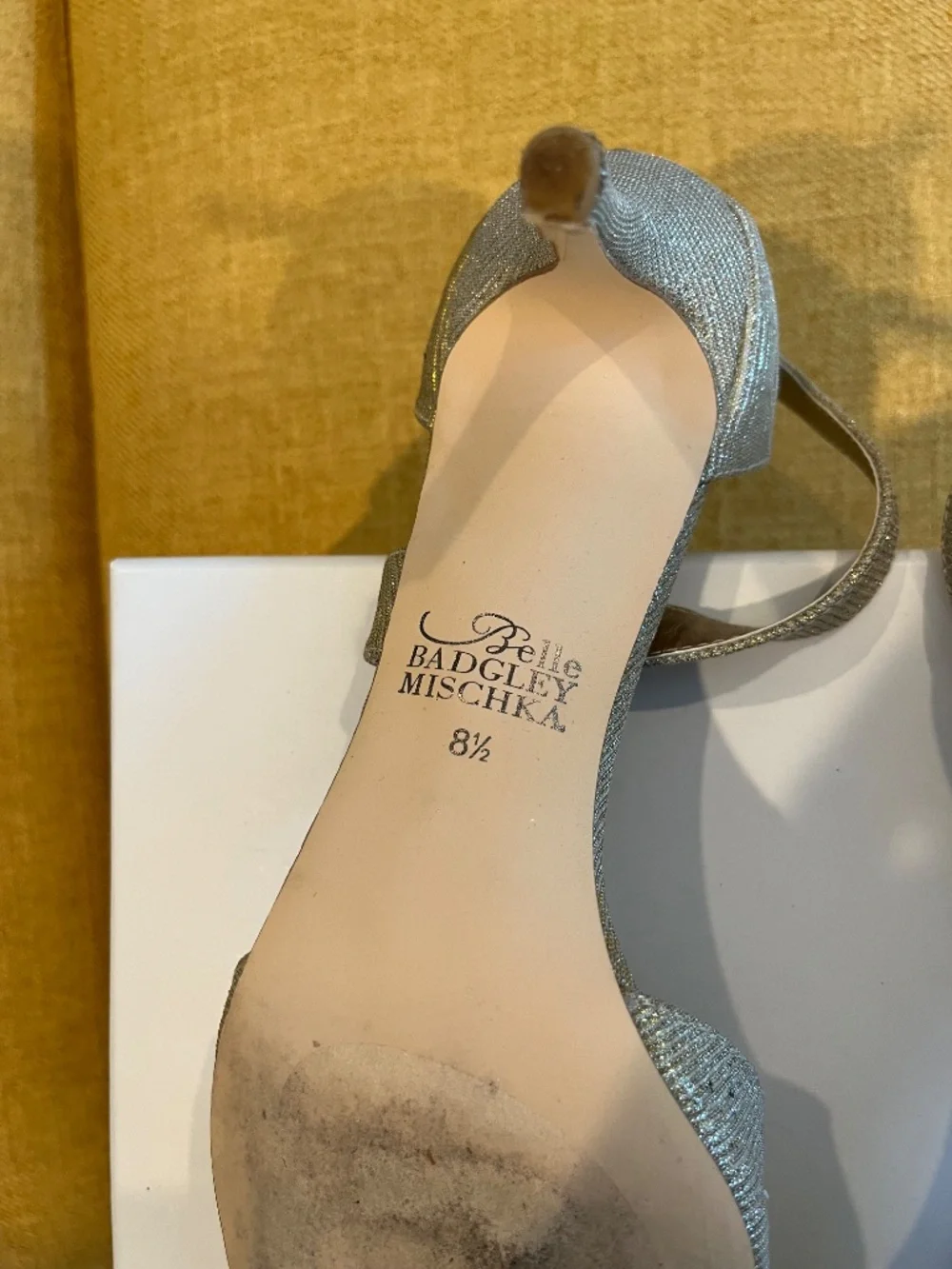 Belle by Badgley Mischka 3 inch Heels Gold Lamè